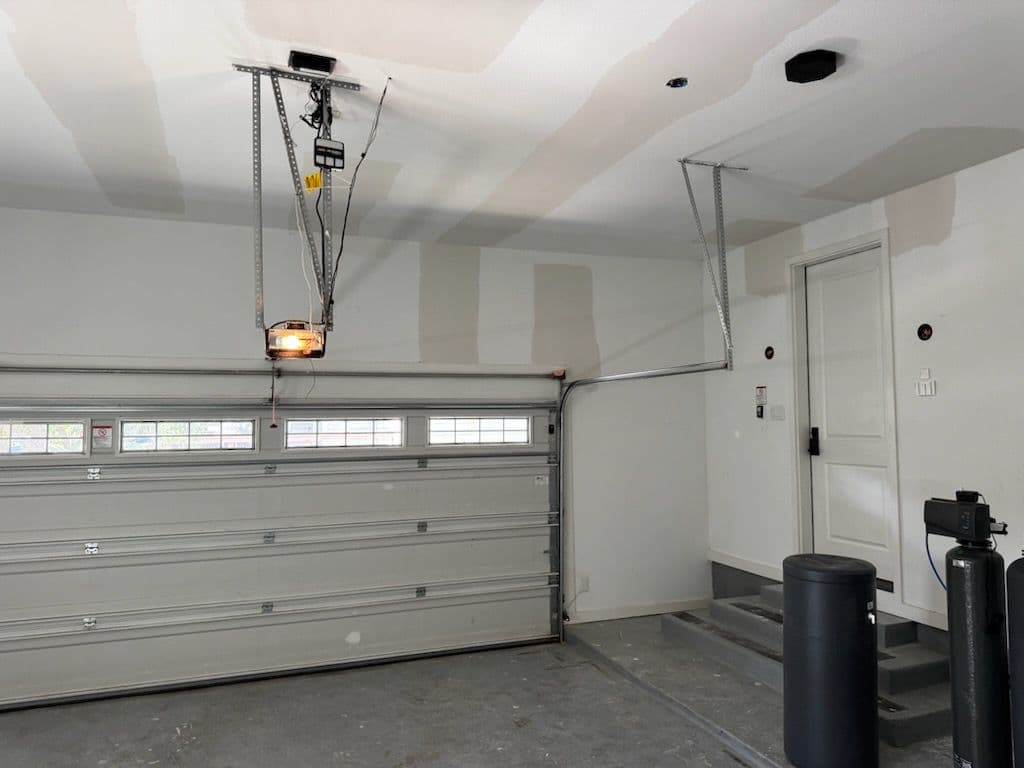 Gallery photos for High-Lift Garage Track Conversion Dallas: Image #3